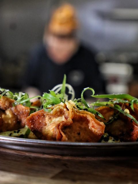 Pork wontons + chilli oil + salad cream.
Messy, spicy, slightly unhinged.
#Norwich
#NorwichFood
#NorwichRestaurants