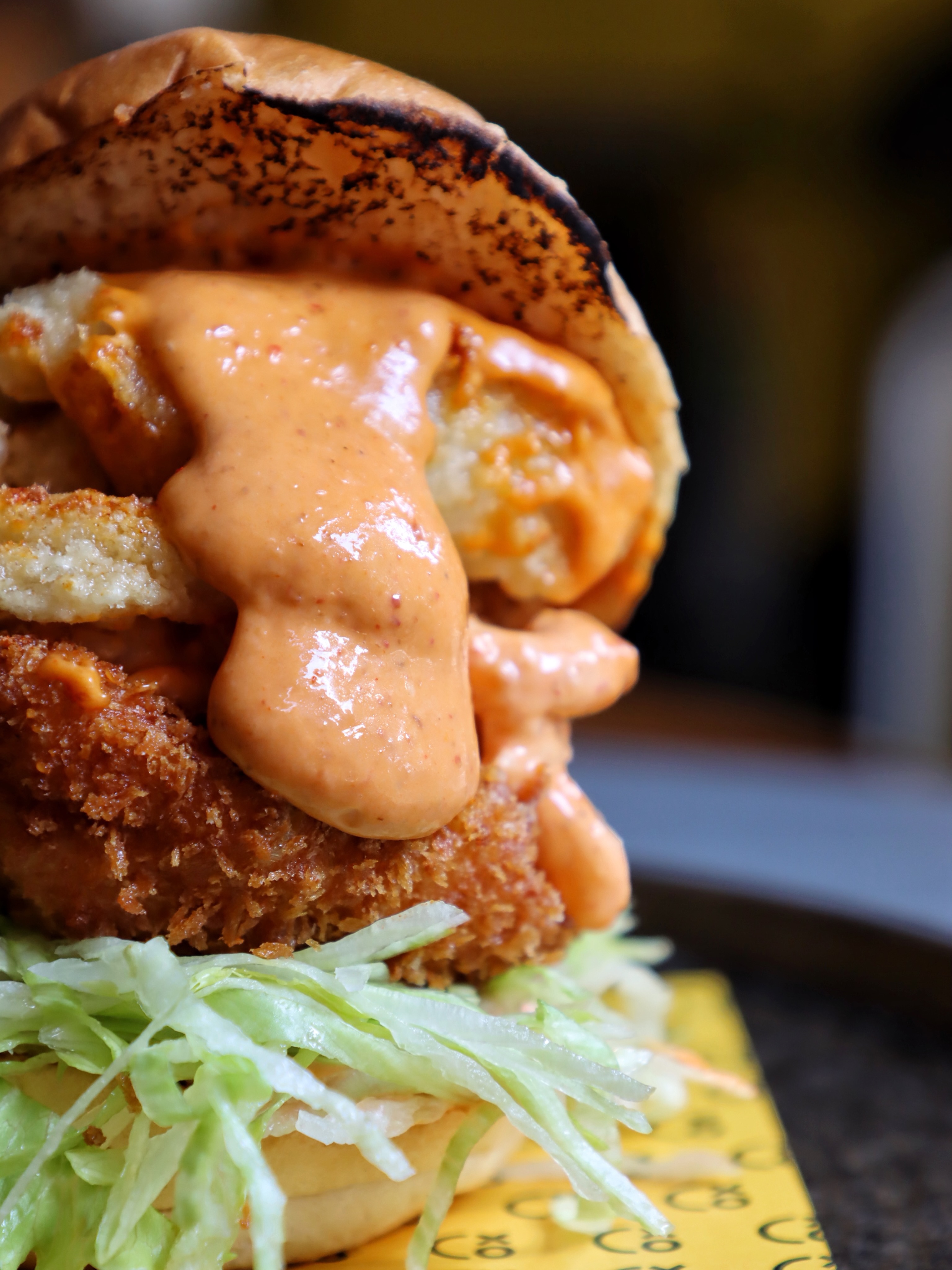 Couldn’t get anymore in this bun real talk.
Panko’d fish bun, seafood cocktail, pickles and dynamite mayo
#Norwich
#NorwichFood
#NorwichRestaurants